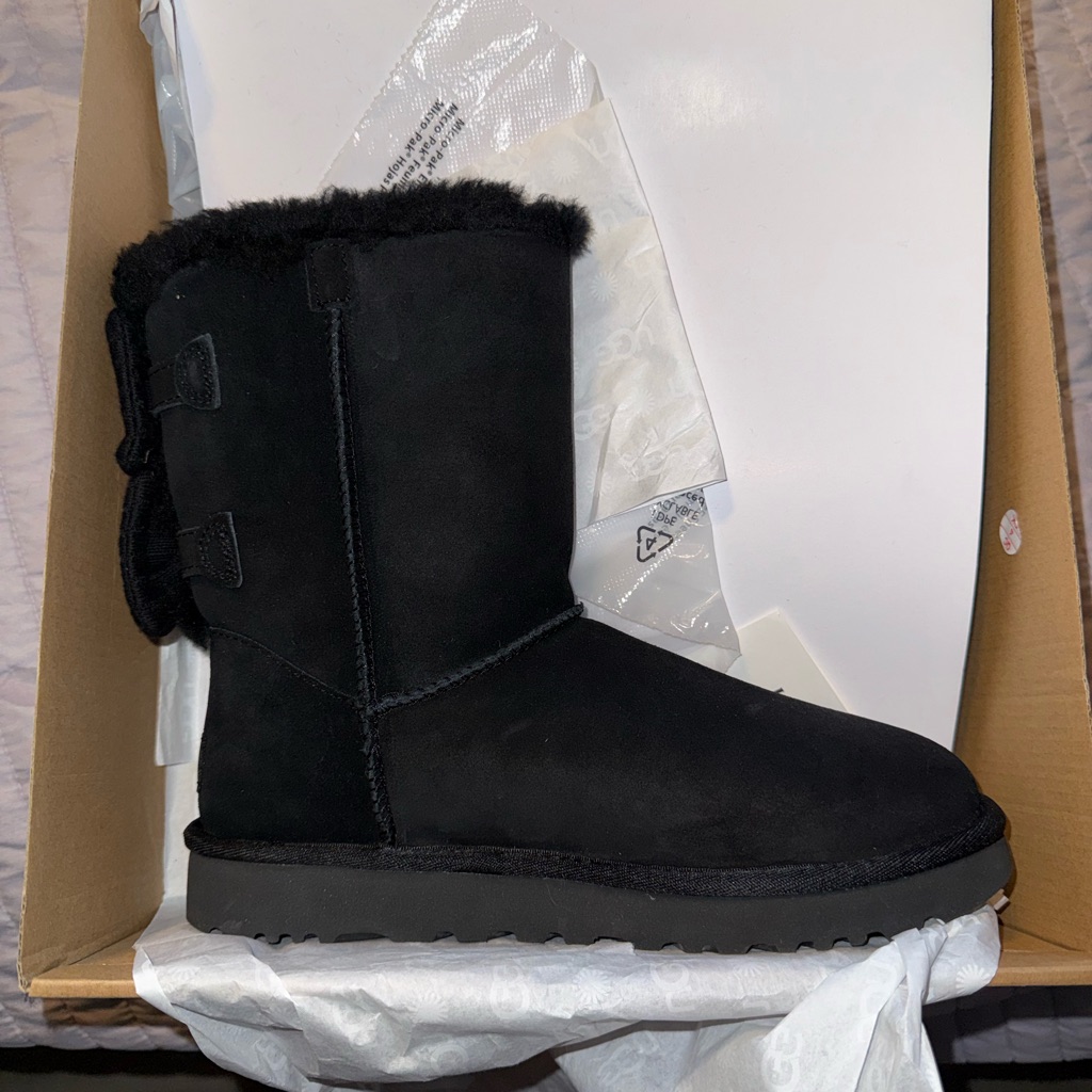 Ugg Black Winter Boots